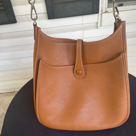 Evelyn 29 PM Gold PHW - Picture 2 of 14